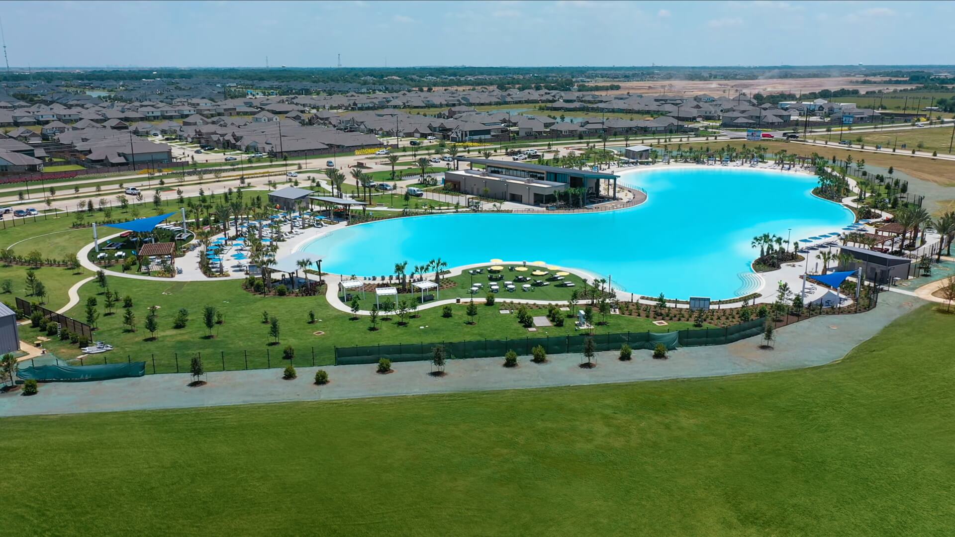 Sunterra project page, masterplanned community with Crystal Lagoons lagoon in Texas, United States